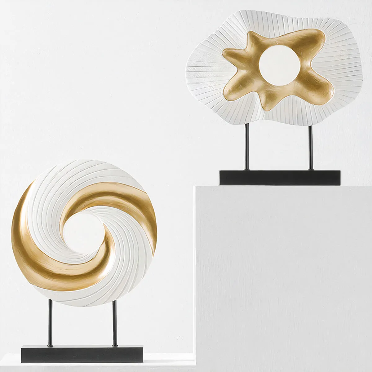 Abstract Ornaments Handicraft Character Resins Sculpture - Image 6