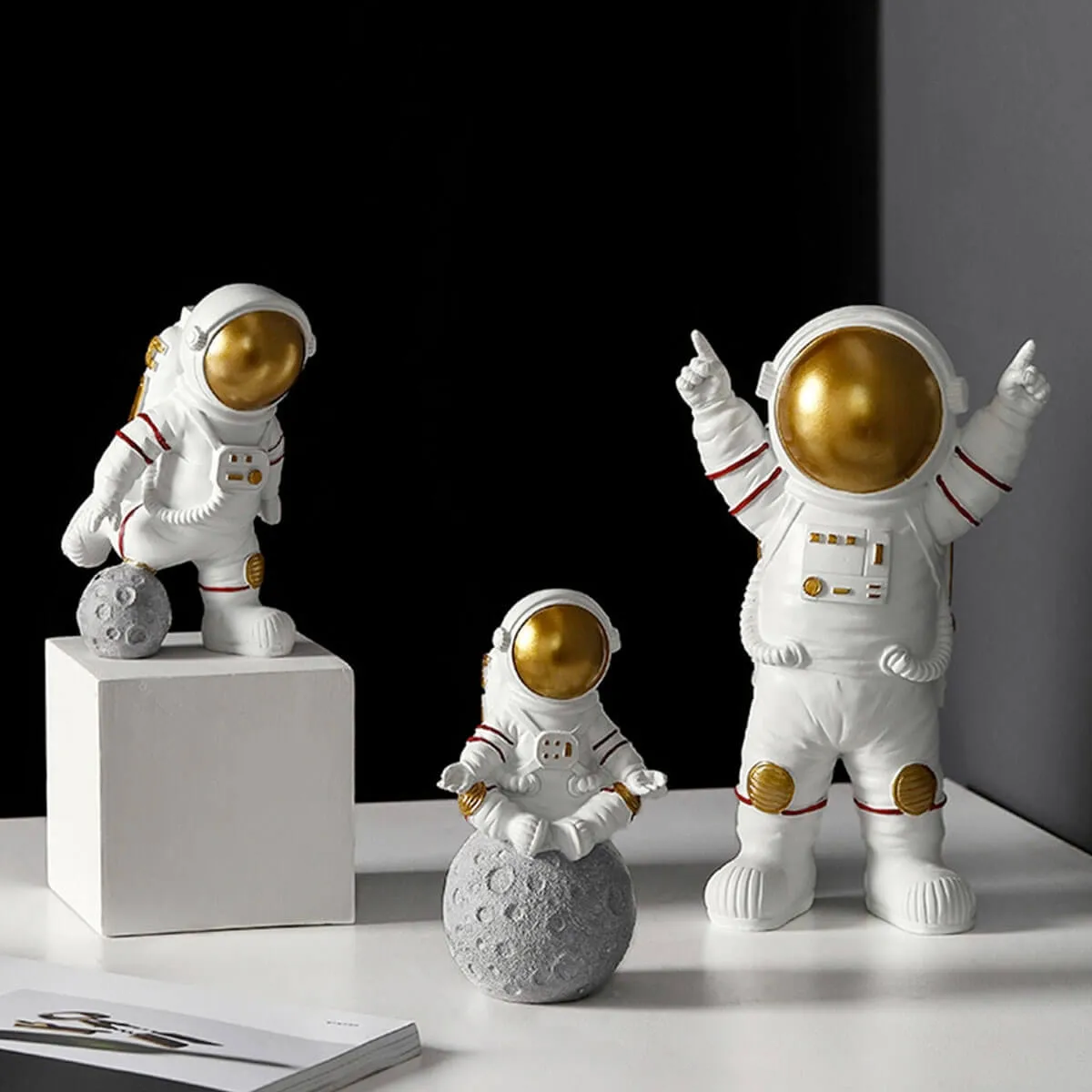 Astronaut Statue Home Decor Figurines Space Art Sculpture - Image 4