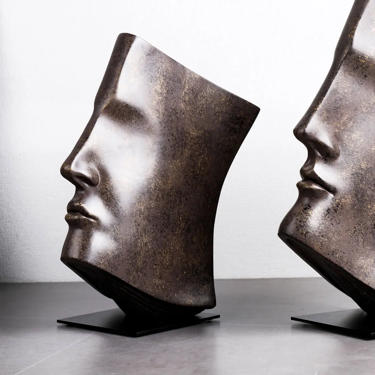 Book Face Figures Resin Abstract Art Sculpture - Image 4