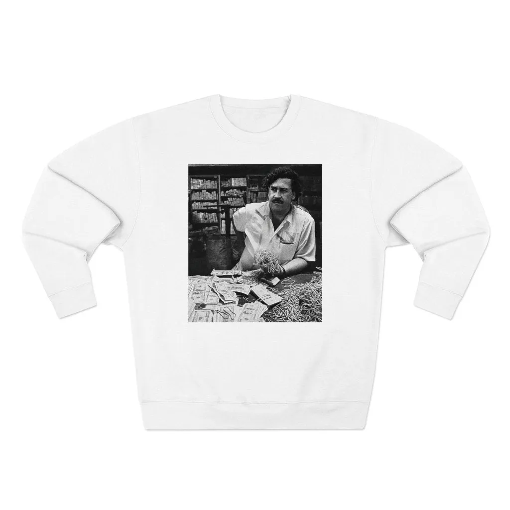 Don Pablo Escobar and his Money on the table Sweatshirt - Image 4
