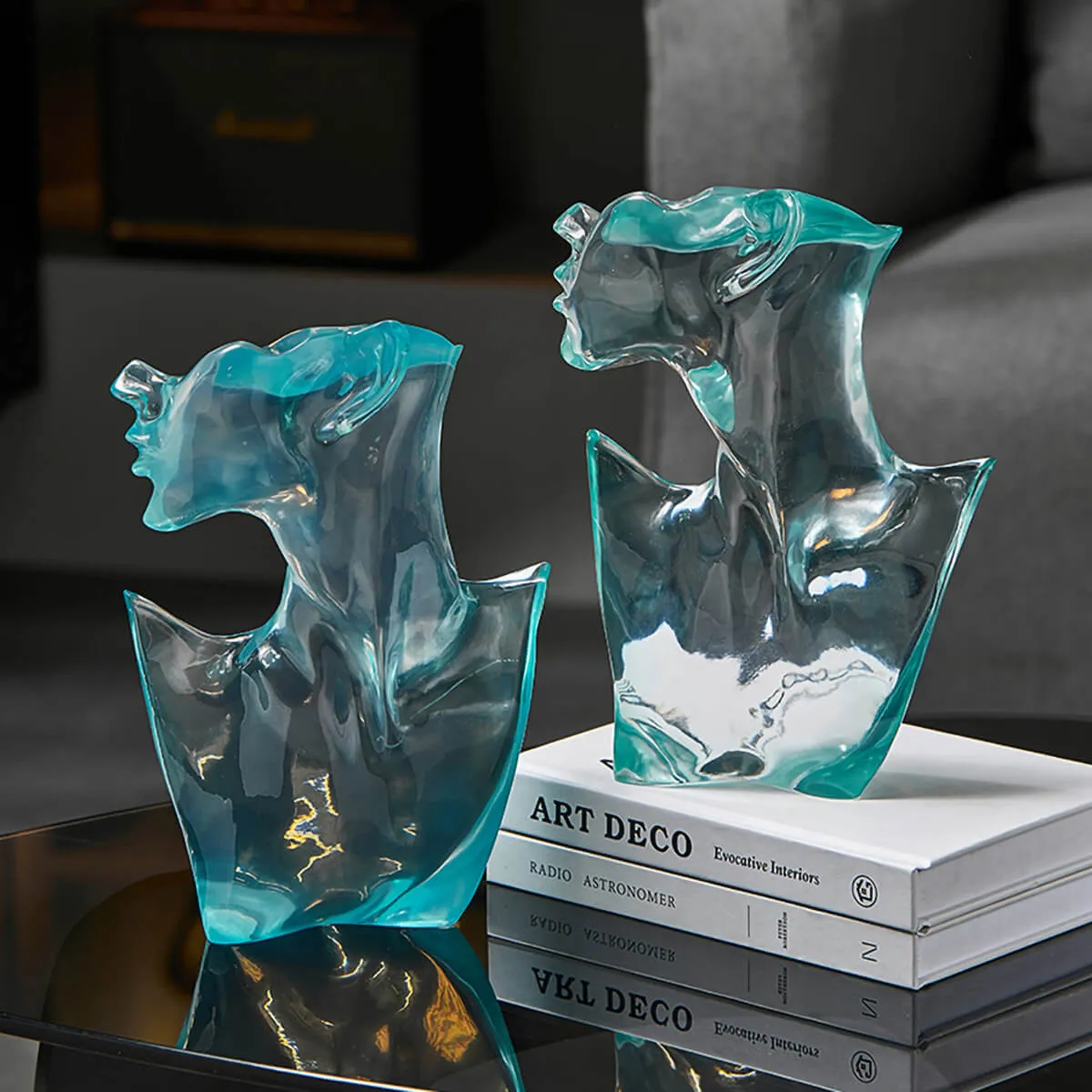 Elegant Transparent Portrait Modern Sculpture - Image 4