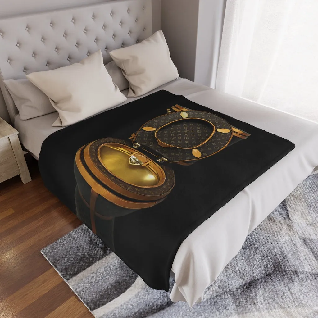 Luxury Golden Toilet Mob Wife Minky Blanket - Image 4
