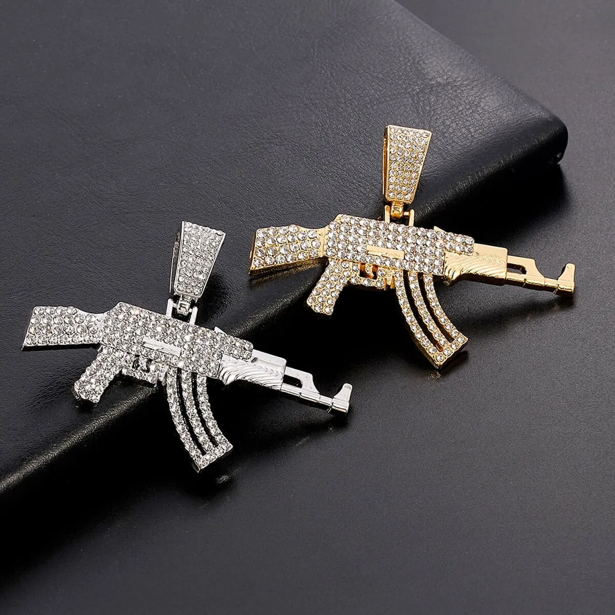 The Mob Wife Necklace Link Chain A - Image 4