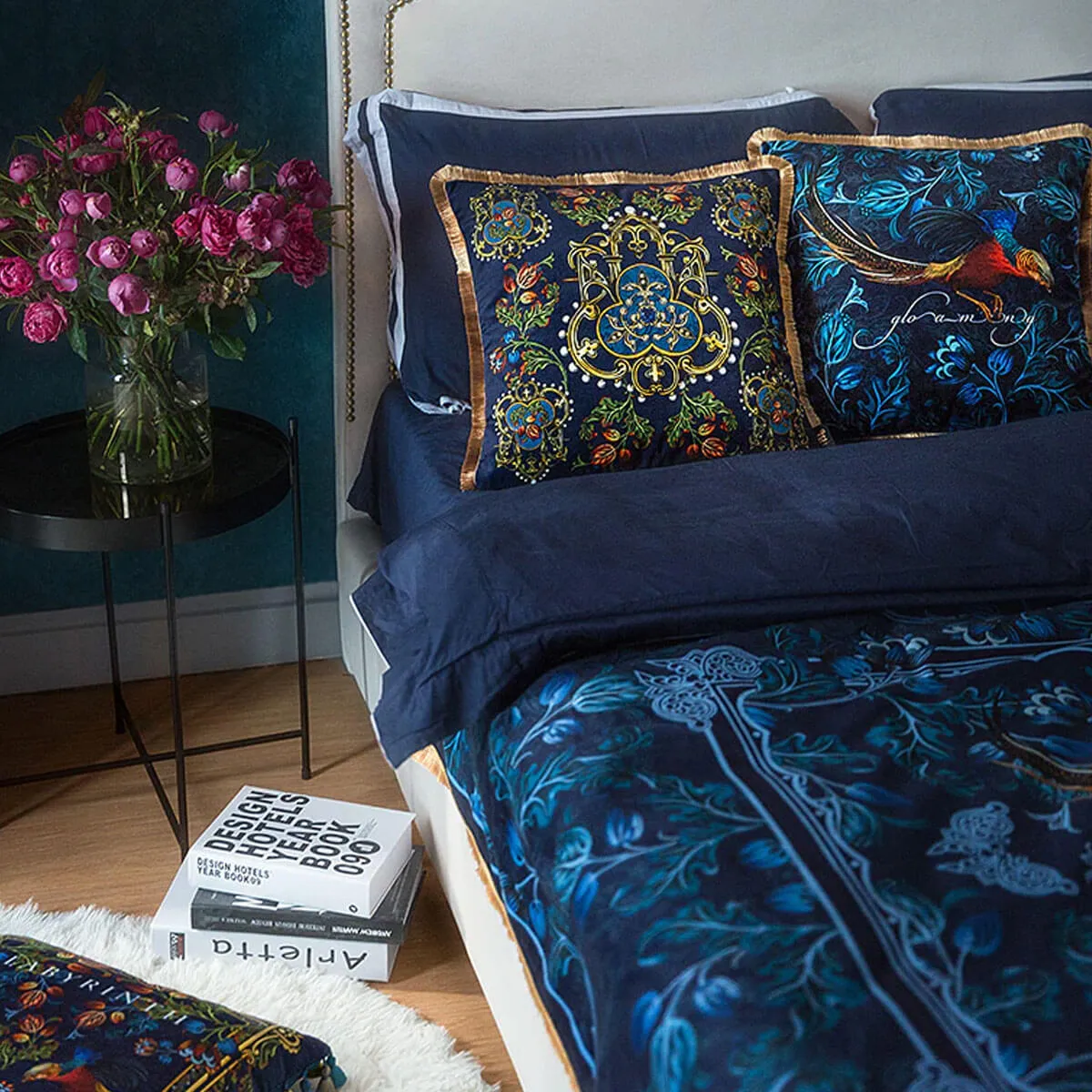 Top Luxury Retro Pillowcase Golden Velour Couch Cushion Pillow Cover - Image 4